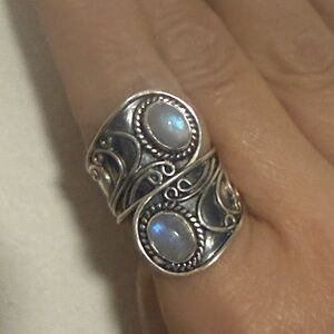 🌙Gorgeous Sterling Silver Moonstone Ring🌙